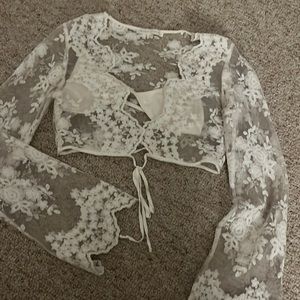 Lace cropped top